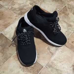 ZEBA MEN'S SNEAKERS BLACK SIZE 13.